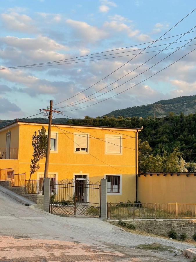 Skrapari Studio Apartment Corovode Exterior foto